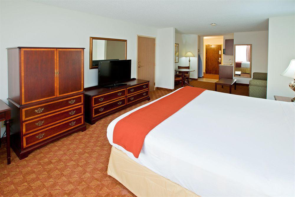 Holiday Inn Express & Suites Shelbyville By Ihg Camera foto