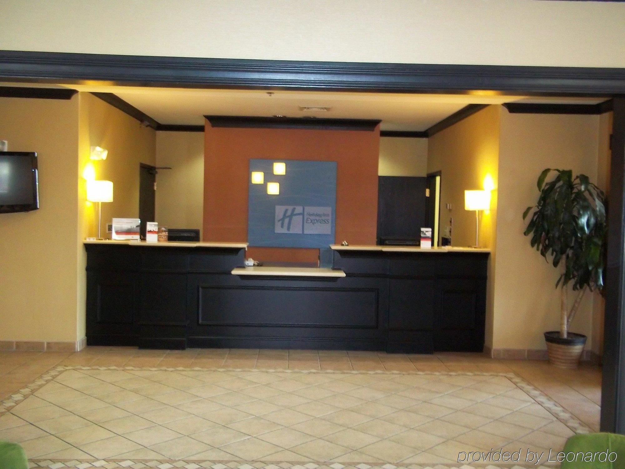 Holiday Inn Express & Suites Shelbyville By Ihg Esterno foto