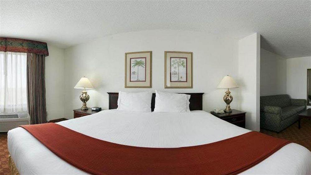 Holiday Inn Express & Suites Shelbyville By Ihg Esterno foto