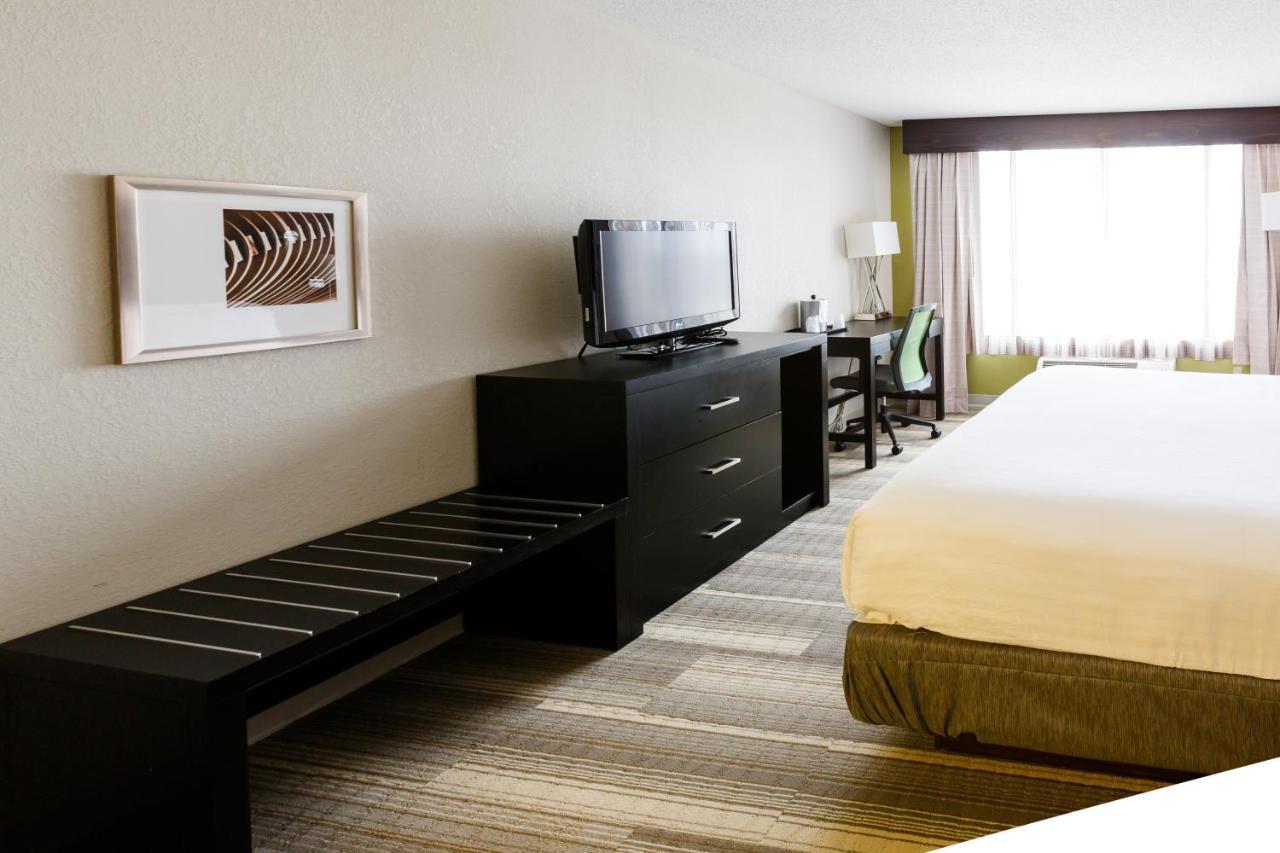 Holiday Inn Express & Suites Shelbyville By Ihg Esterno foto
